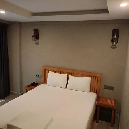 Ber Mai Inci 호텔 *